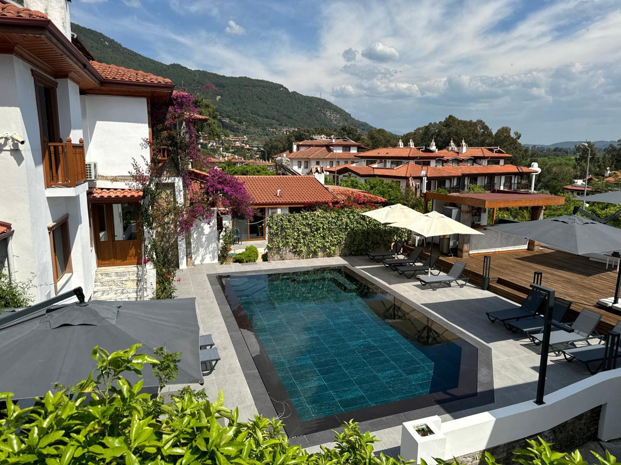 Tomsan Suites & Villas Akyaka アクヤカ エクステリア 写真