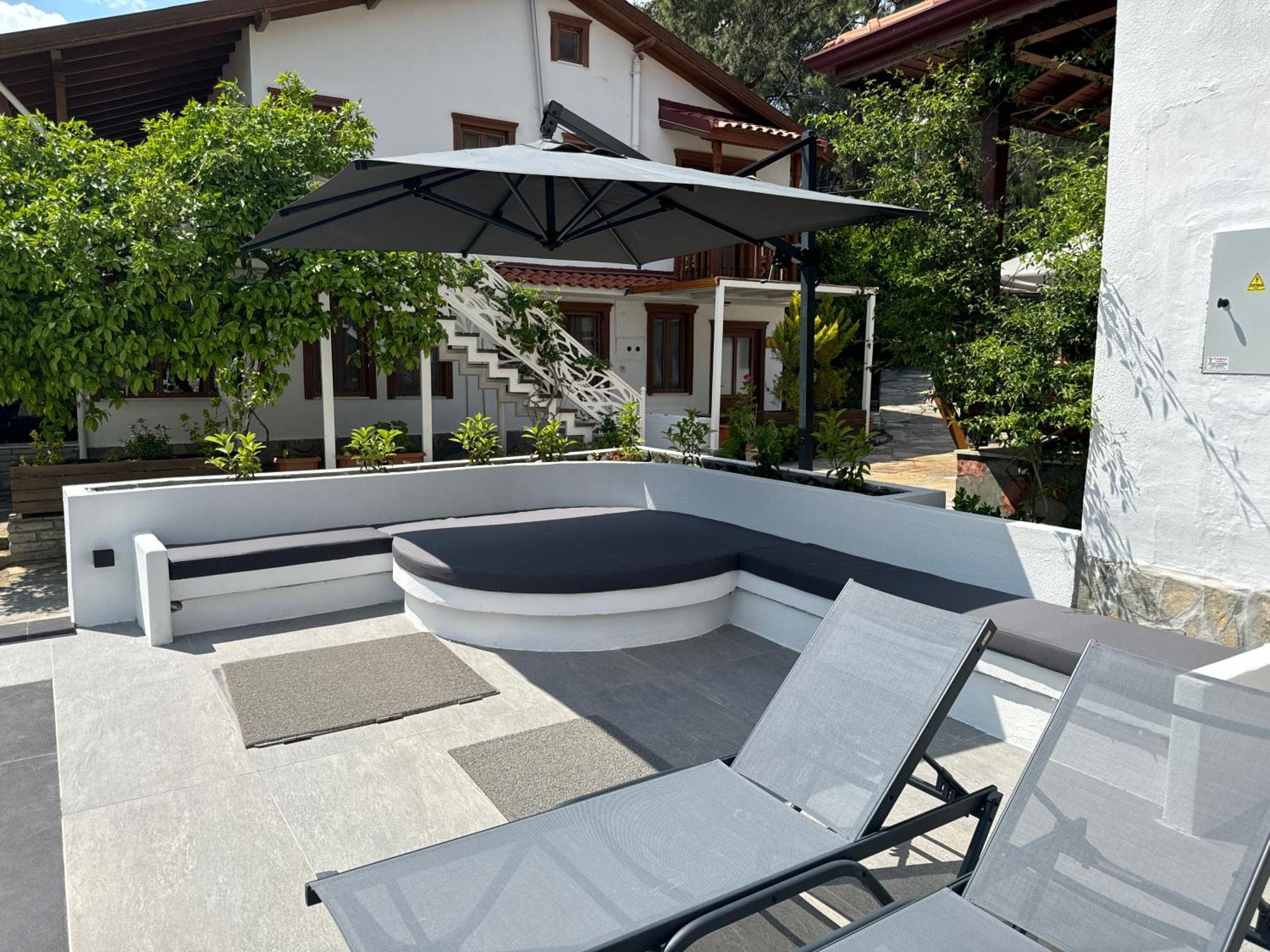 Tomsan Suites & Villas Akyaka アクヤカ エクステリア 写真