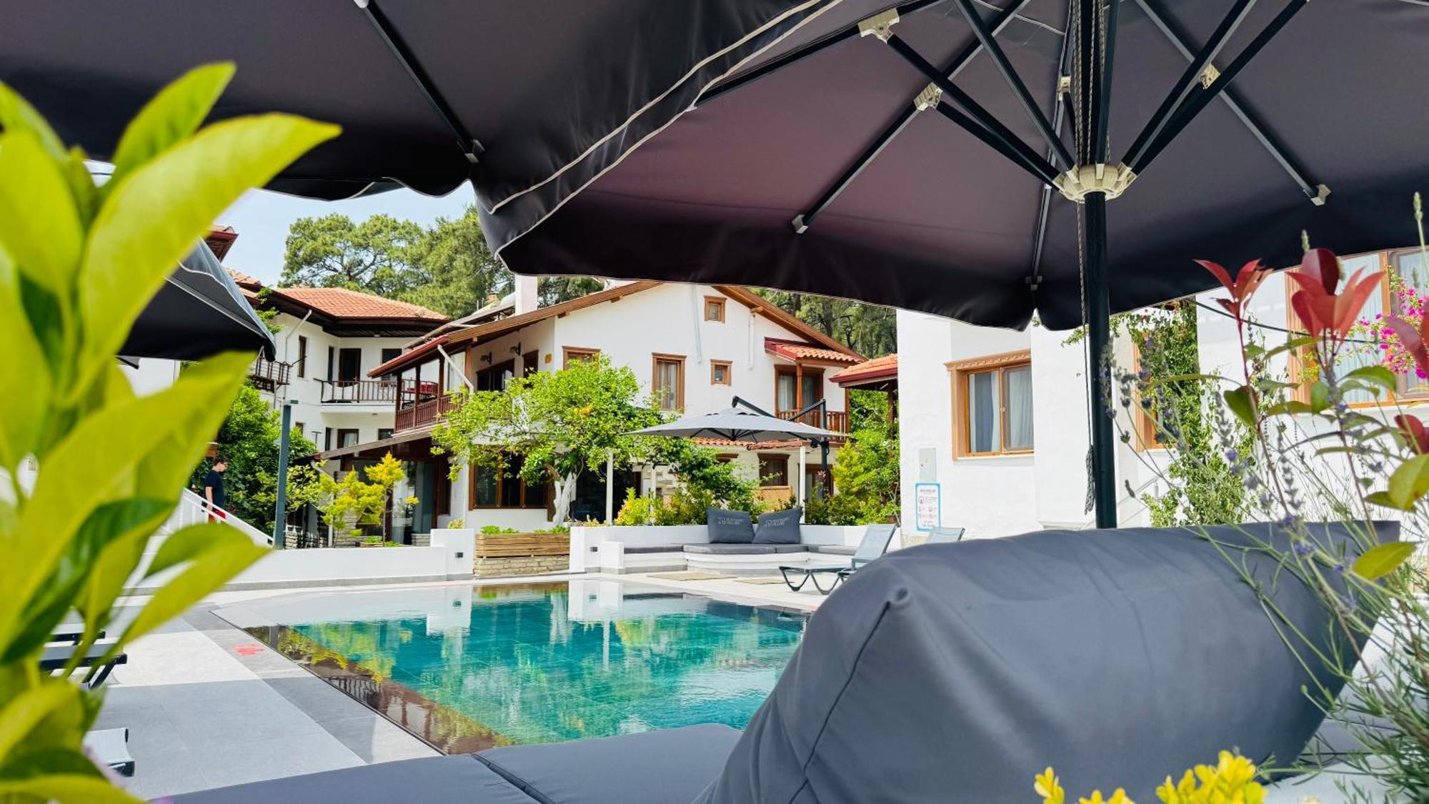 Tomsan Suites & Villas Akyaka アクヤカ エクステリア 写真